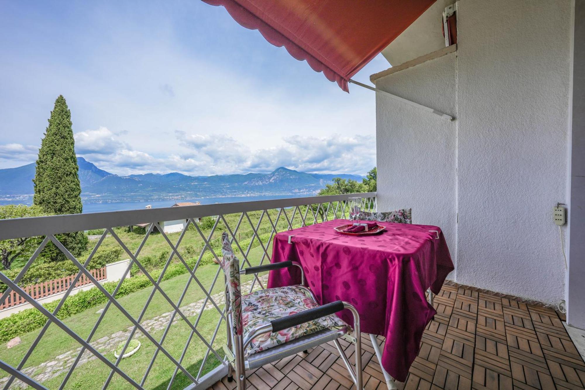 Ferienwohnung Garda Panoramic House Albisano Exterior foto