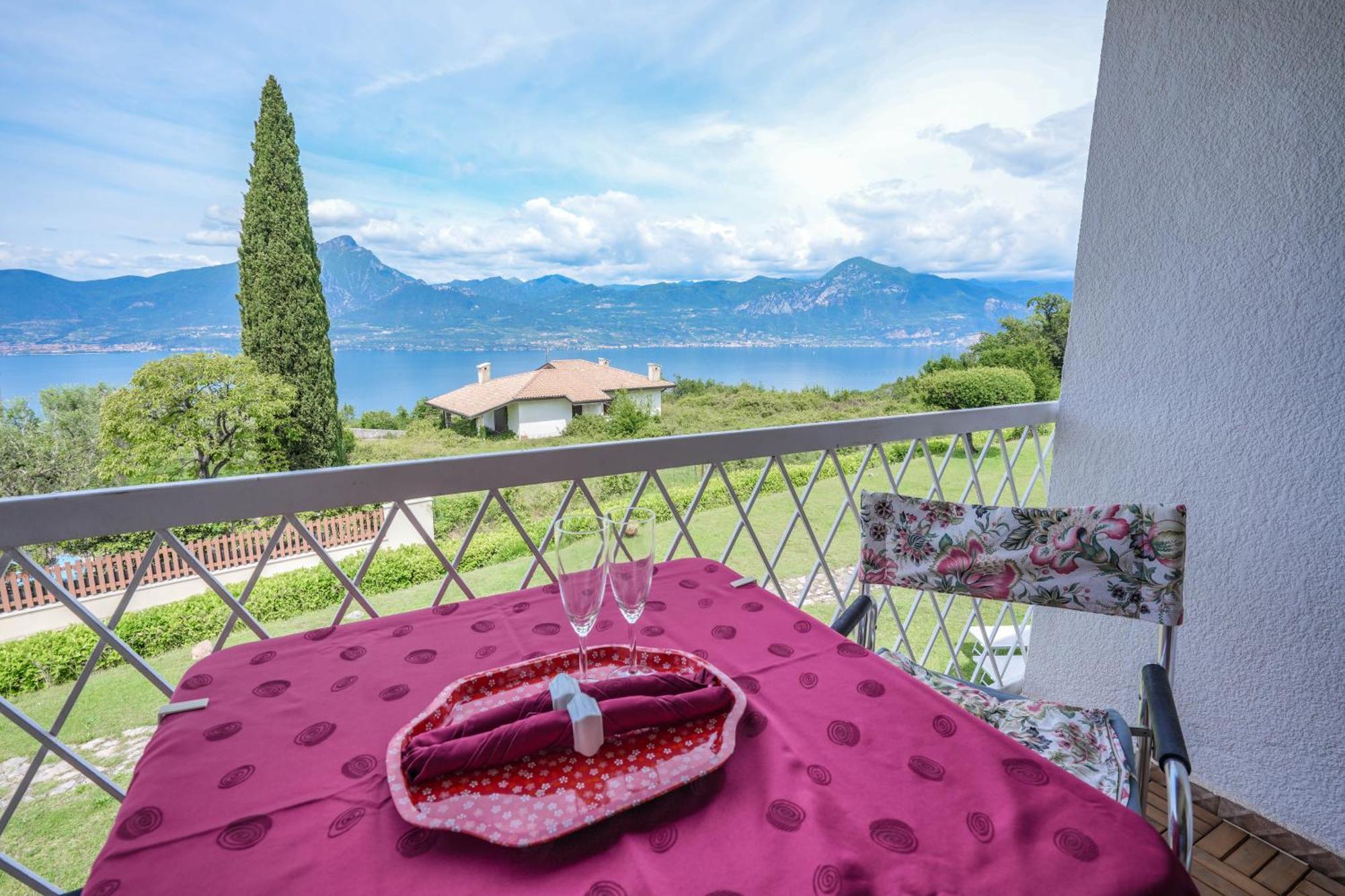 Ferienwohnung Garda Panoramic House Albisano Exterior foto